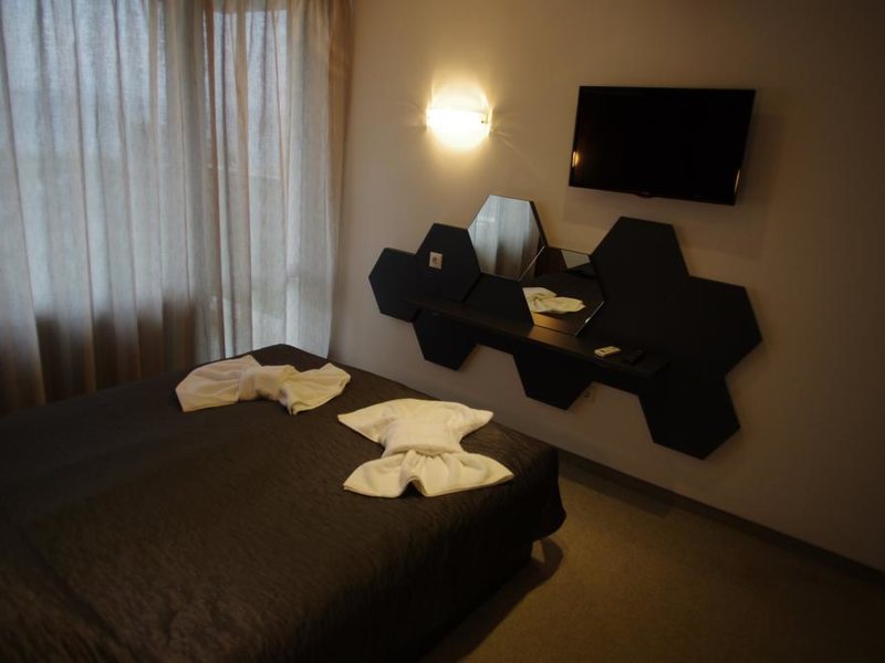 Aqua Life Tower Hotel 162134