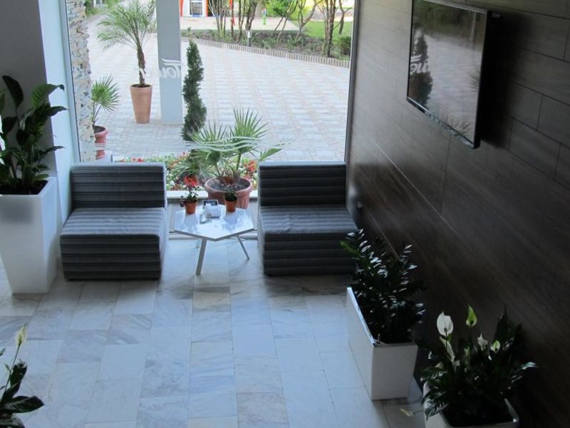 Aqua Life Tower Hotel 162138