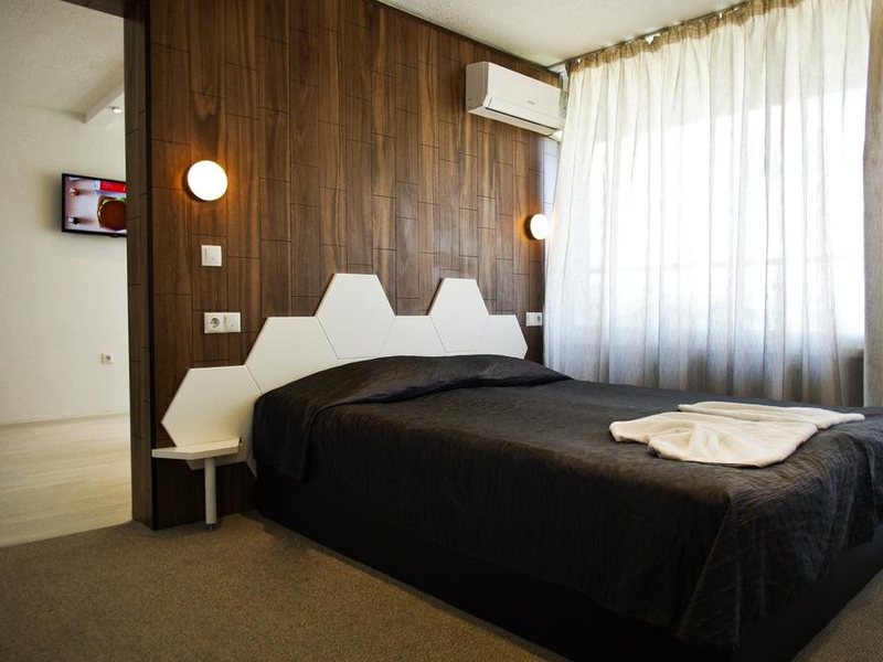 Aqua Life Tower Hotel 162154