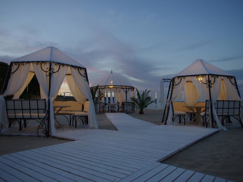 Aqua Life Tower Hotel 162159