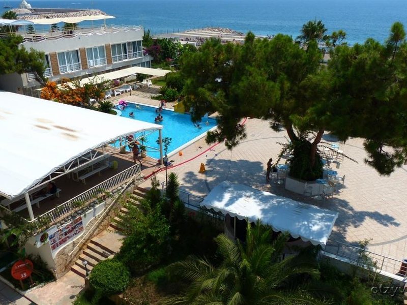 Aquabella Beach Hotel 180257