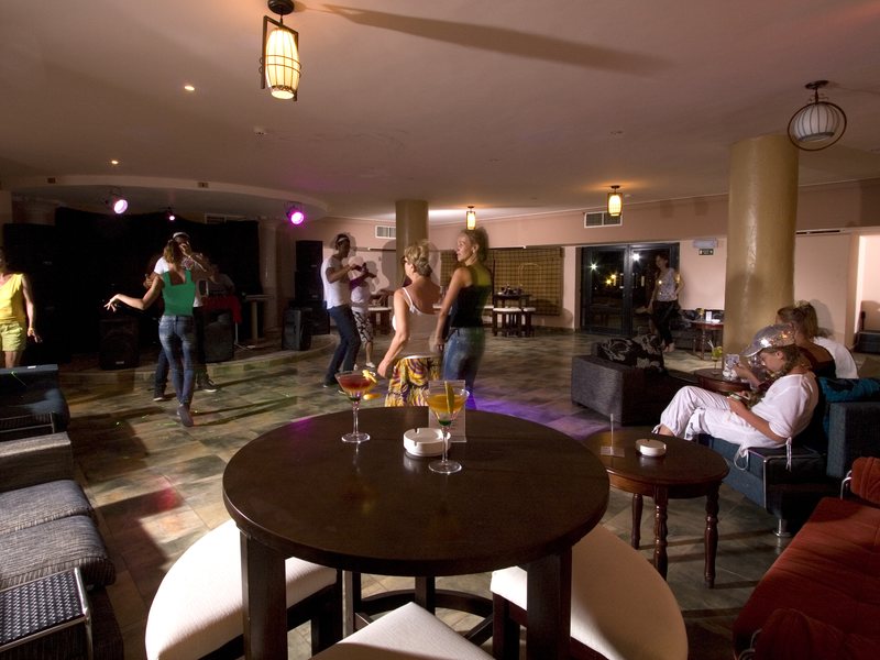 Aquamarine Sun Flower Resort 121823