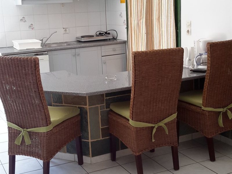 Aquarius Apartments 215173