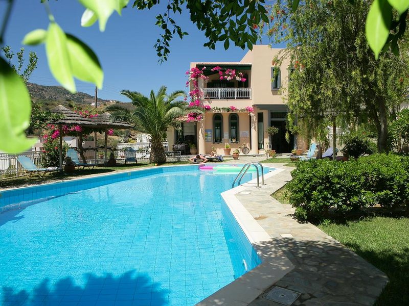 Aquarius Apartments 215176