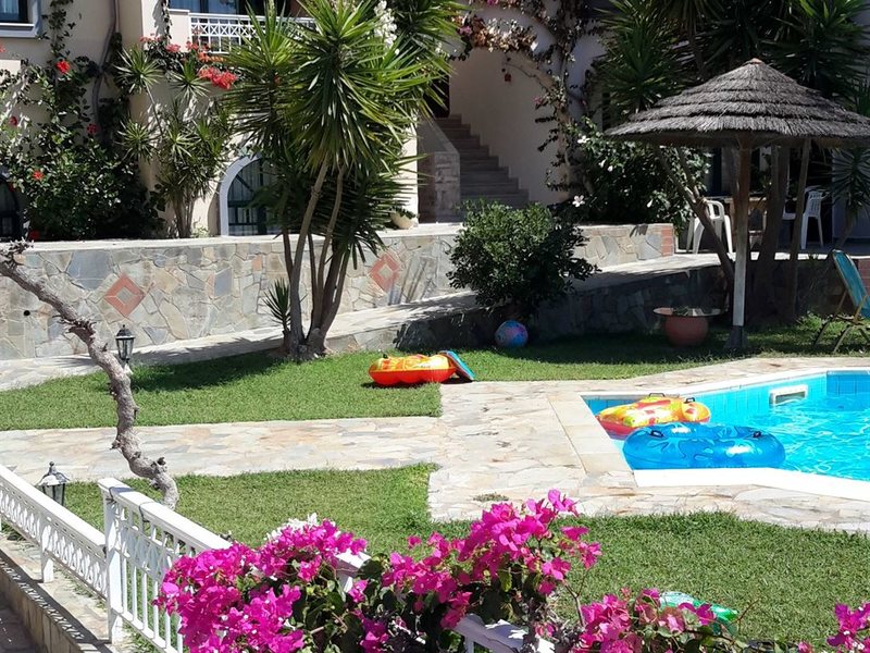 Aquarius Apartments 215190