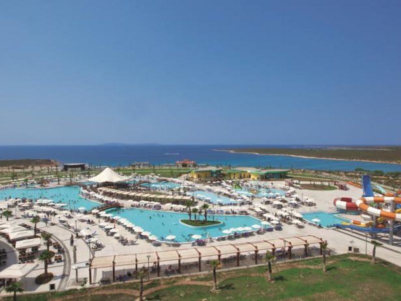 Aquasis Deluxe Resort Spa 158074