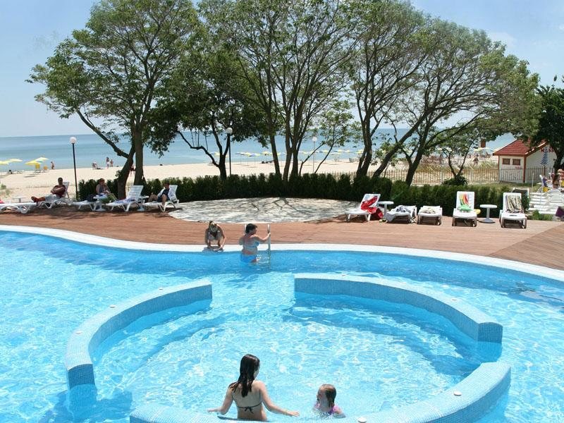 Arabella Beach  169829