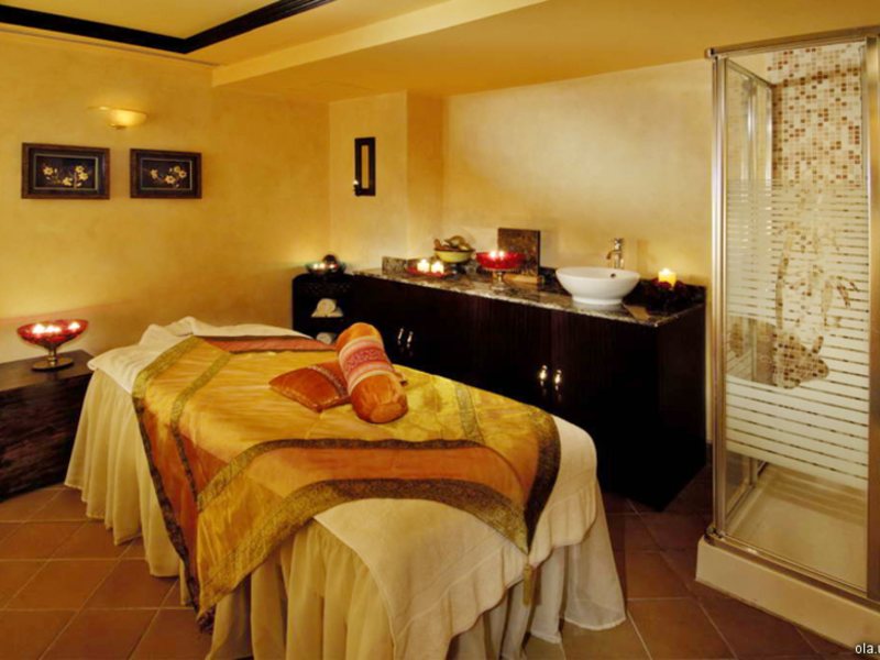 Arabian Courtyard Hotel & Spa 2194