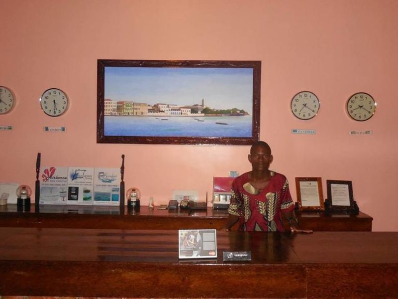 Arabian Nights Suites Hotel 198544