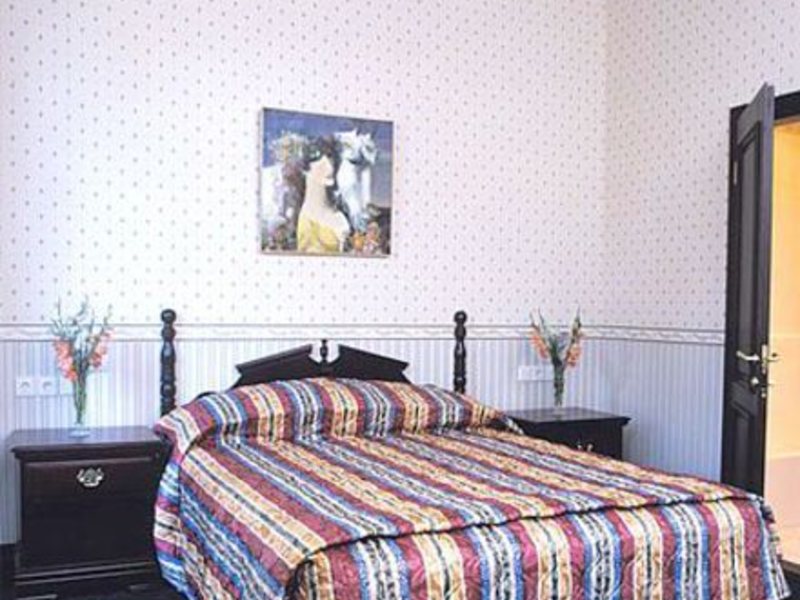 Arcadia Plaza Hotel 12018