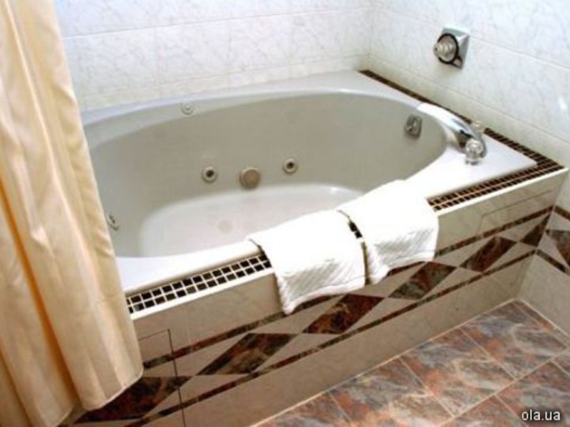 Arcadia Plaza Hotel 12022