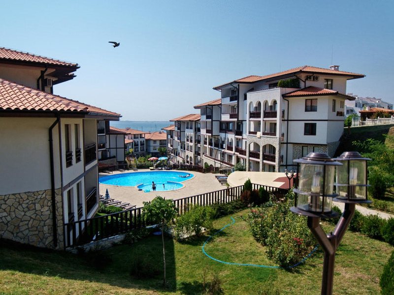 Arena Apart Complex  175095