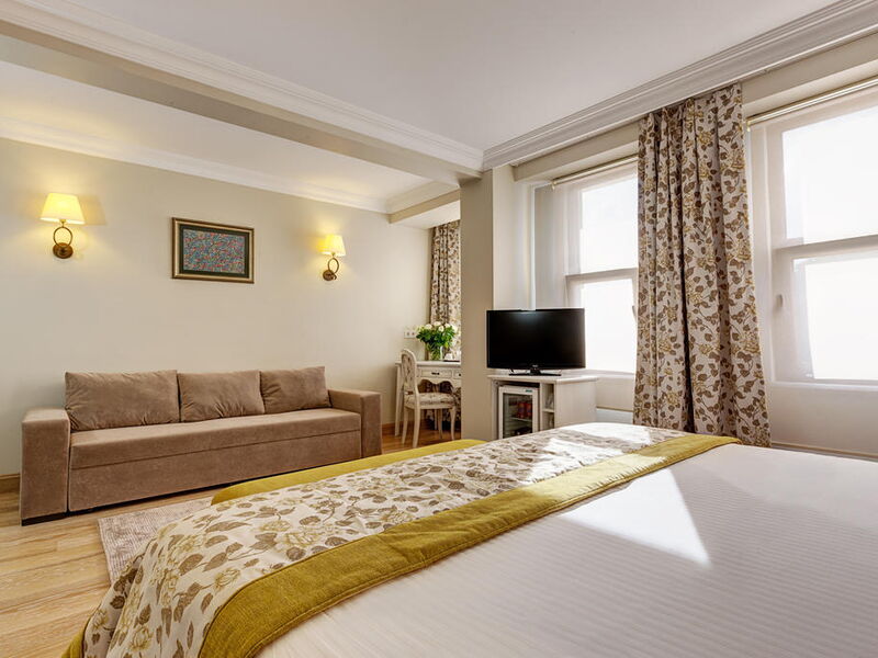 Arena Hotel 240345