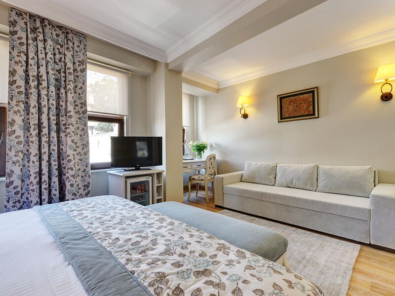 Arena Hotel 240350
