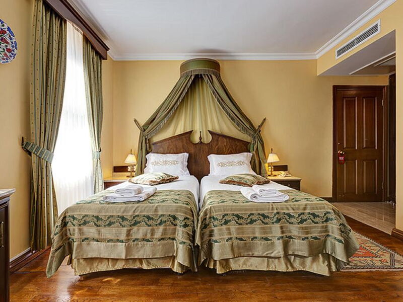 Arena Hotel 240365