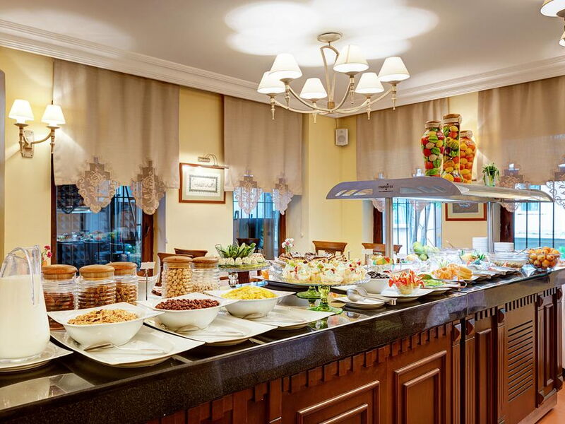 Arena Hotel 240373