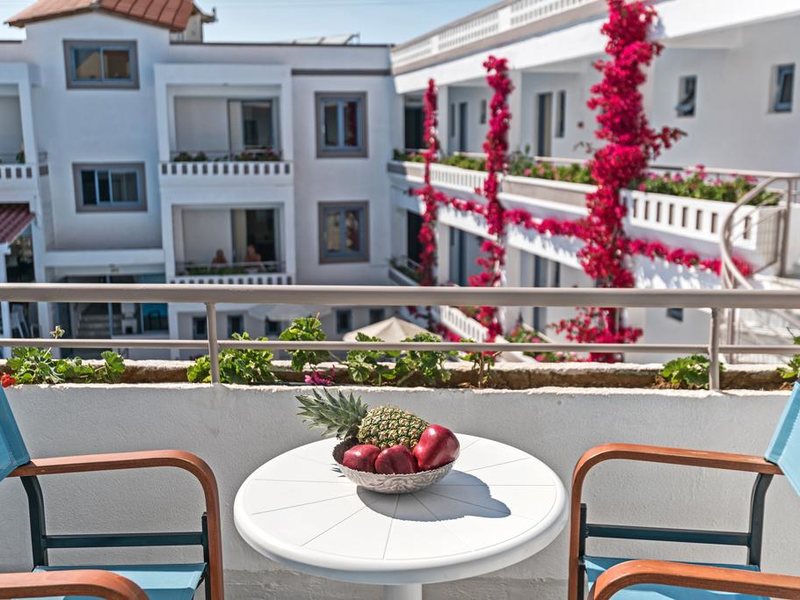 Ariadne Apartments 215236