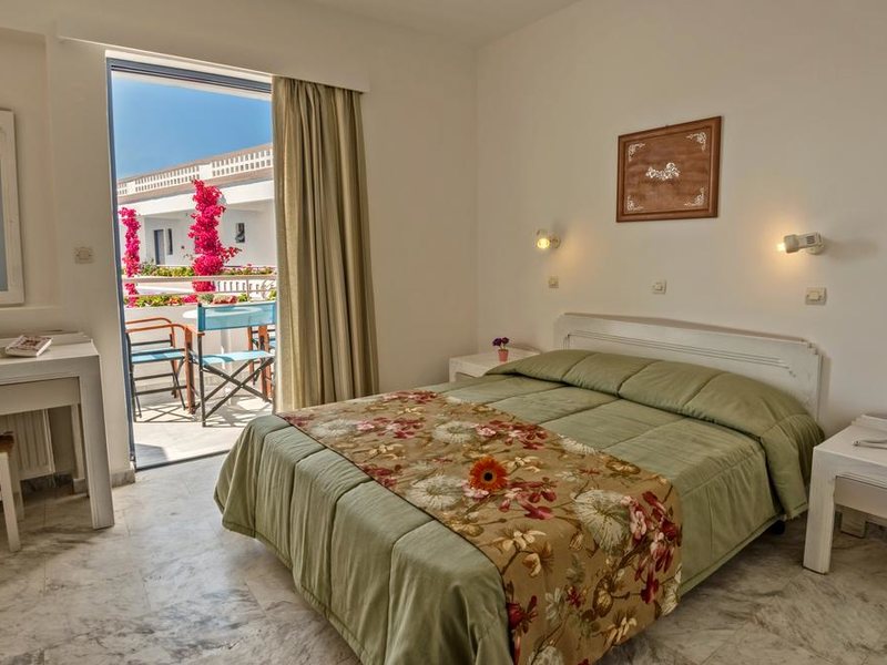 Ariadne Apartments 215238