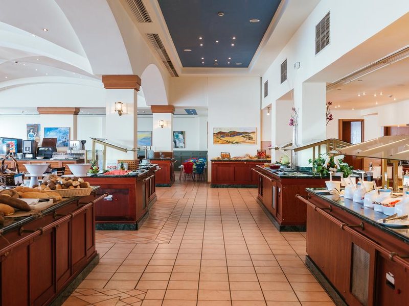 Arina Beach Hotel & Bungalows (ex 256084