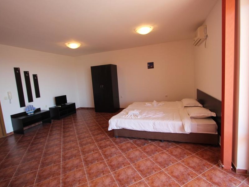 Arkite Complex AH/PM (Kosharitsa area) 163724