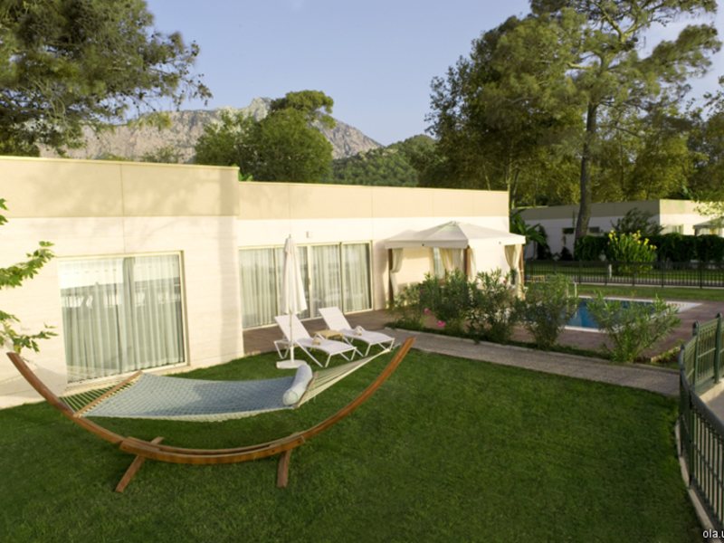 Armas Luxury Resort & Villas (ex 8808