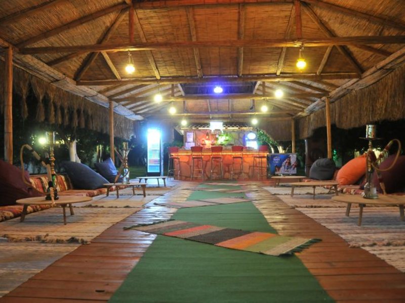 Armas Park Hotel (ех 38184