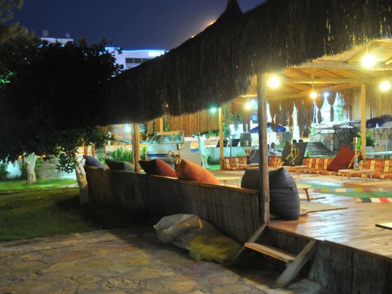 Armas Park Hotel (ех 38186