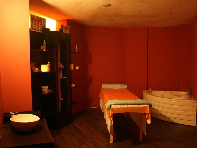 Armir Palace (ех 58796