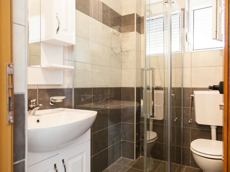 Art Apartments 307350