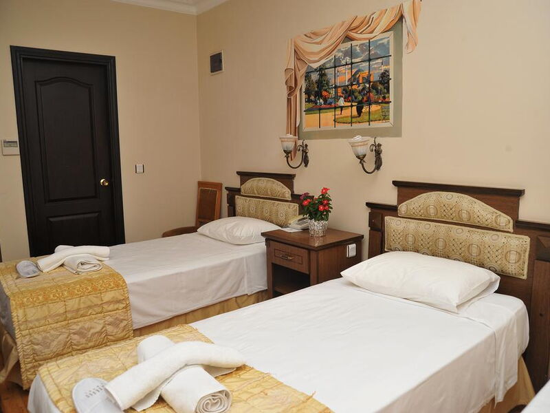Artefes Hotel  194513