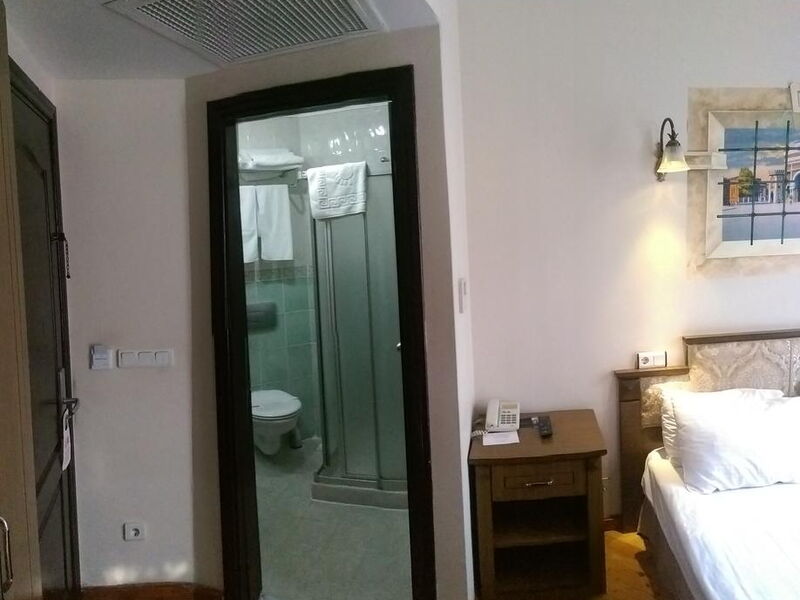 Artefes Hotel  194521