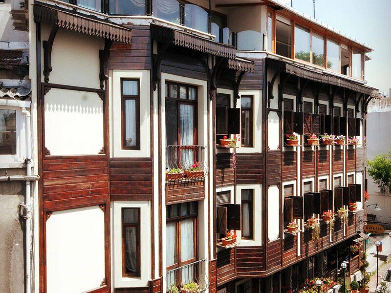 Artefes Hotel  194526