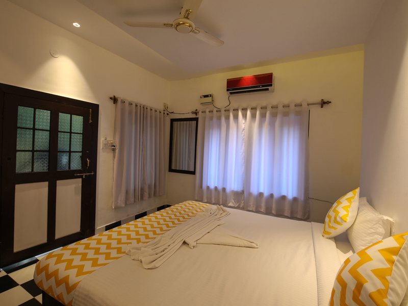 Ashvem Beach Resort 208150