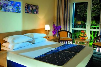 Aska Costa Holiday Club