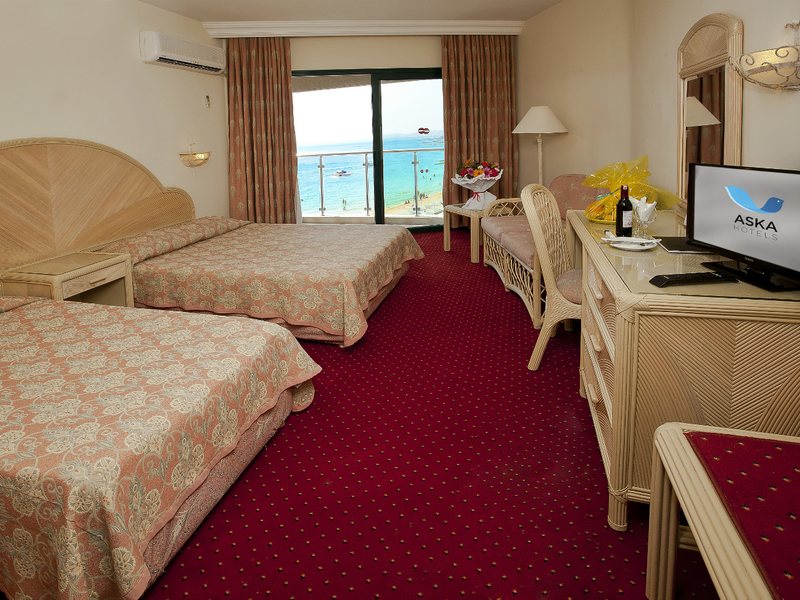 Aska Just In Beach Hotel 69040