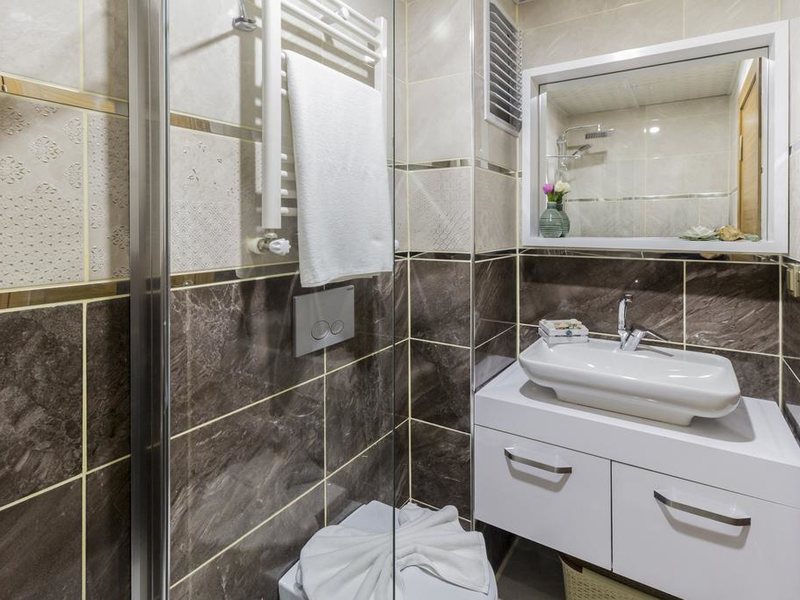 Aspendos Suites 278085