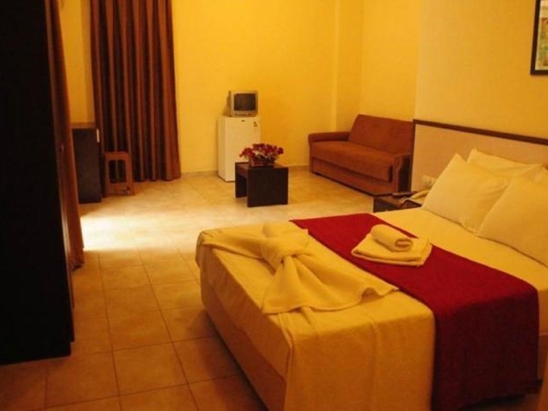 Astor Beach Hotel 61596