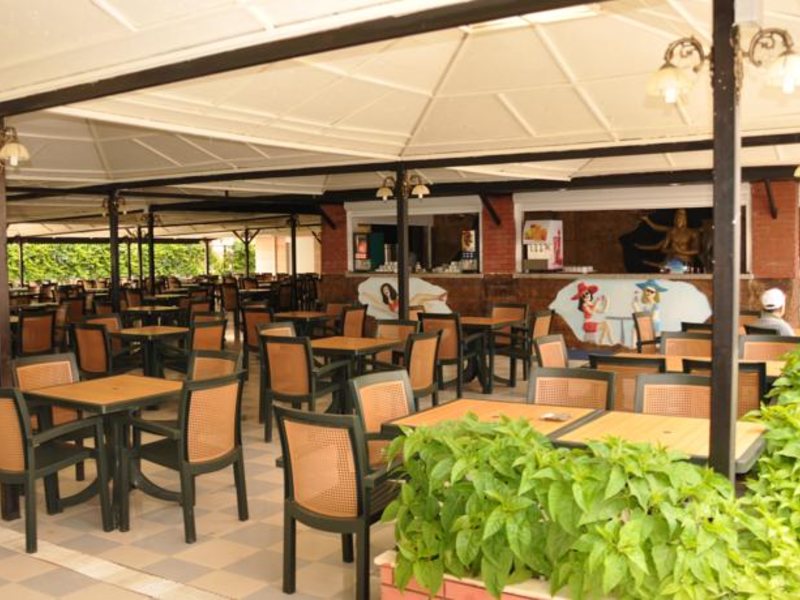 Astor Beach Hotel 61600