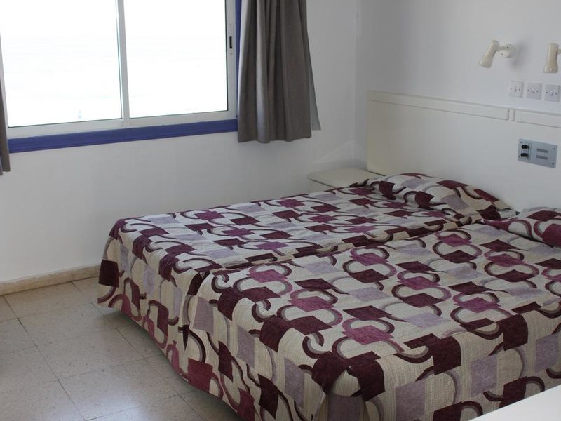 Astreas Beach Hotel Apts  204684