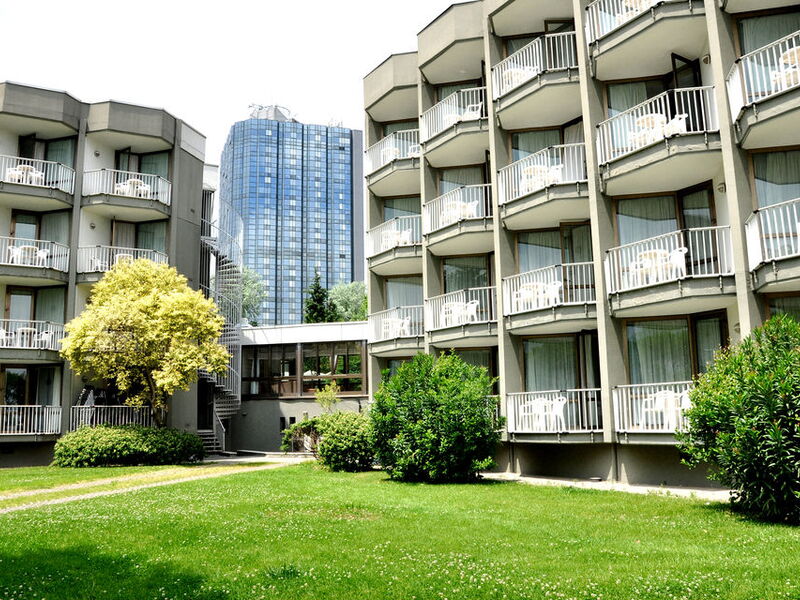 Atakoy Marina Hotel (ex 184082
