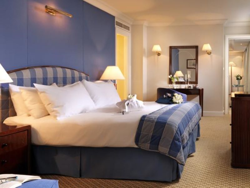 Athenaeum Intercontinental 78732