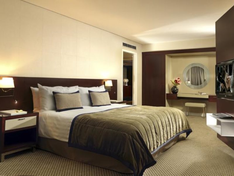 Athenaeum Intercontinental 78738