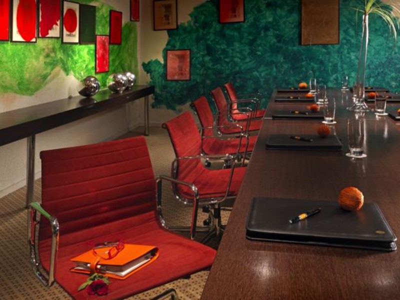 Athenaeum Intercontinental 78740