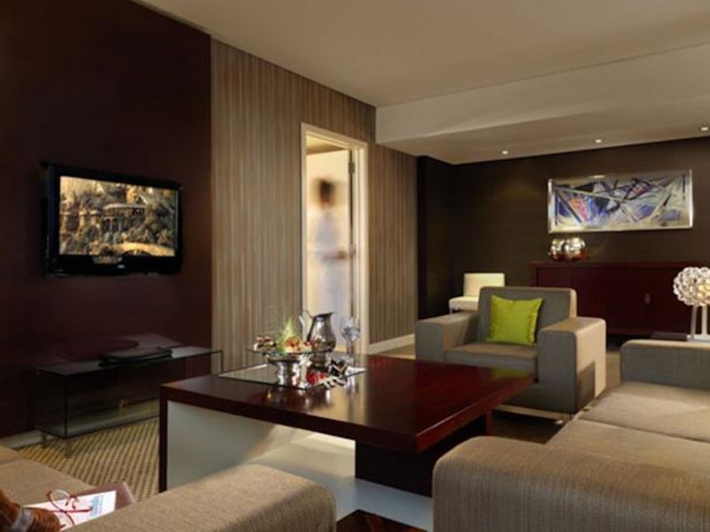 Athenaeum Intercontinental 78749