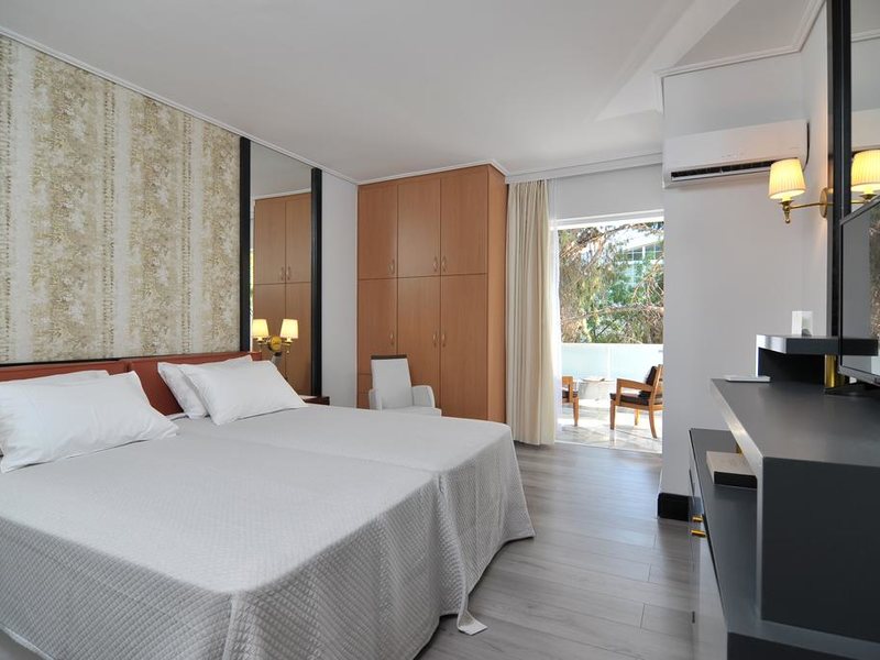 Athenian Riviera Hotel & Suites 230593