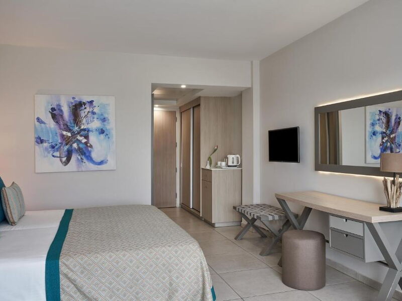 Atlantica Aeneas Resort & Spa 327954