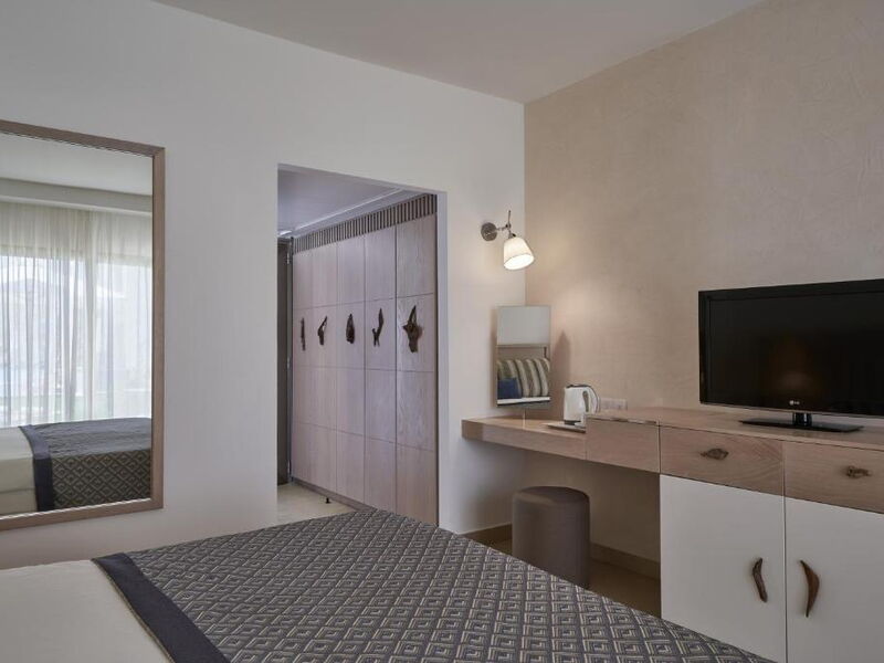 Atlantica Aeneas Resort & Spa 327956