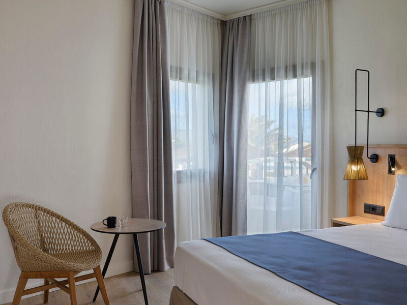 Atlantica Ocean Beach Resort 327503