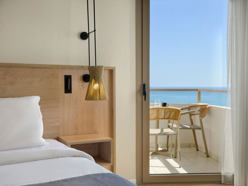 Atlantica Ocean Beach Resort 327510