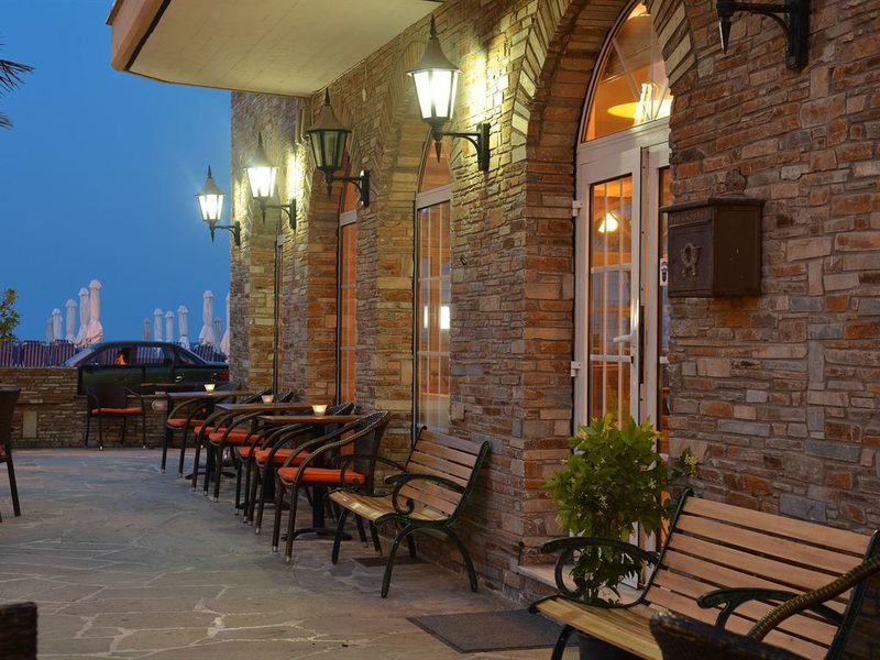 Atlantis Hotel 257328